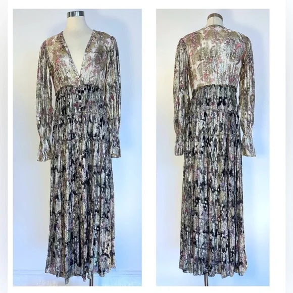 NWT! 🐚 Free People | ROCOCO SAND | Cara Metallic Floral V Neck Kaftan Small - Picture 4 of 11